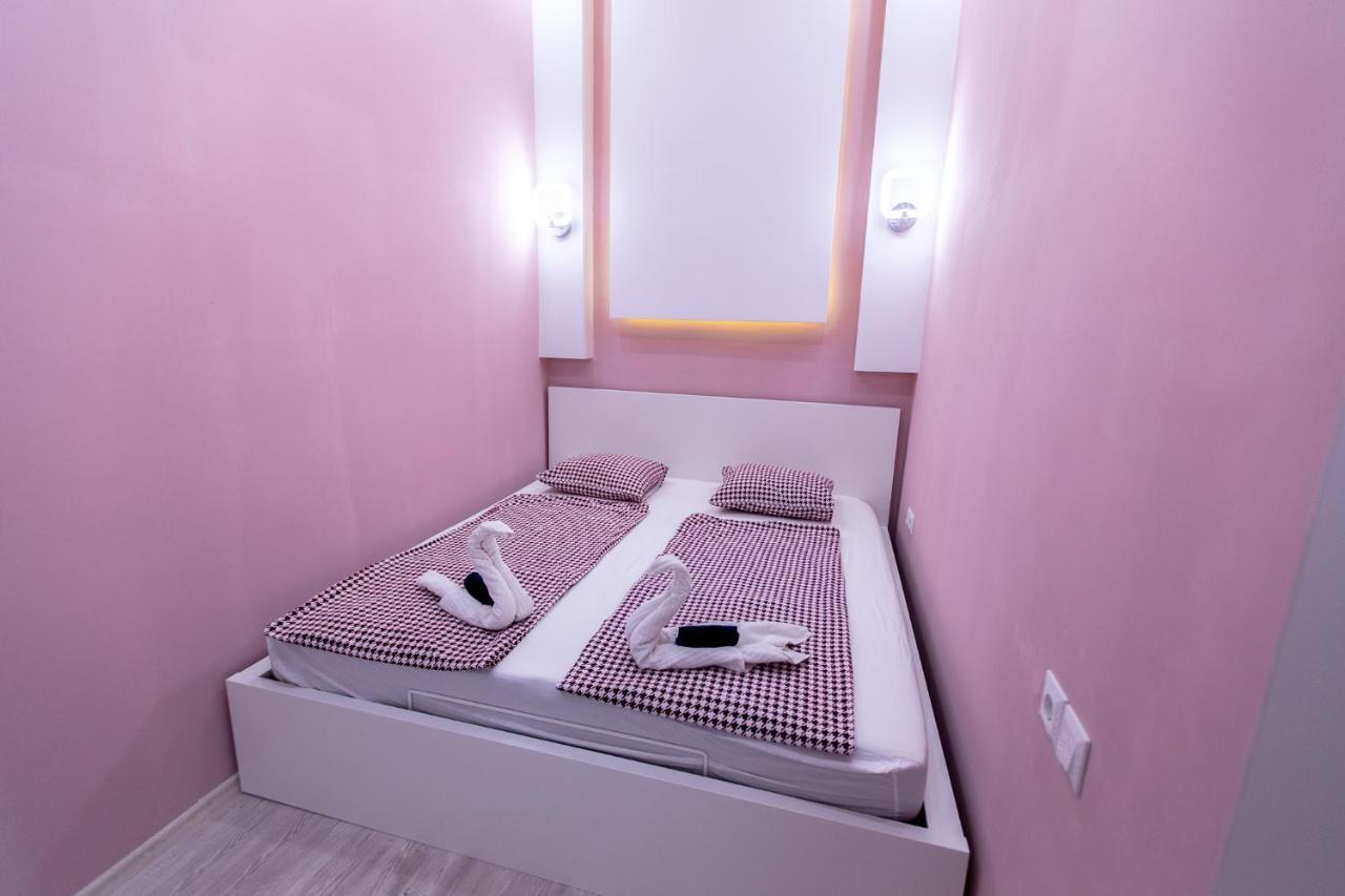 Deluxe Sapphire Residency - 4 Bedrooms Budapest Bagian luar foto
